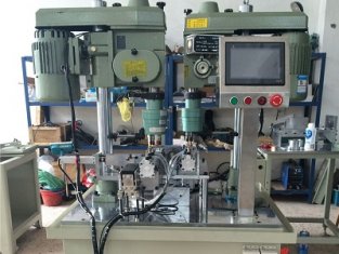 常用的公路地下水平钻孔机